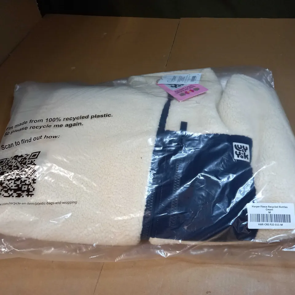 LUCY AND YAK HARPER FLEECE RECYCLED BOTTLES SIZE M 