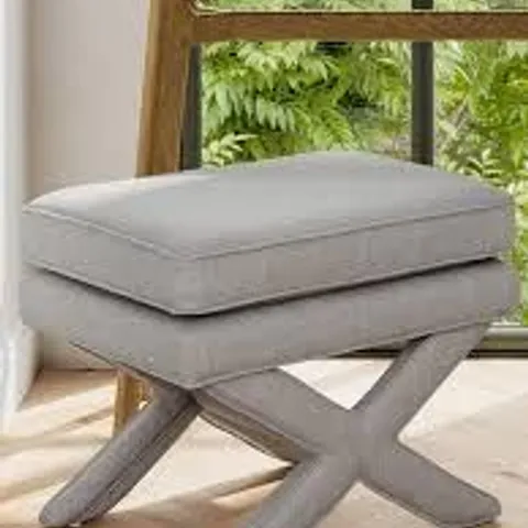BOXED LPD HOME RHODE LIGHT GREY STOOL (1 BOX)