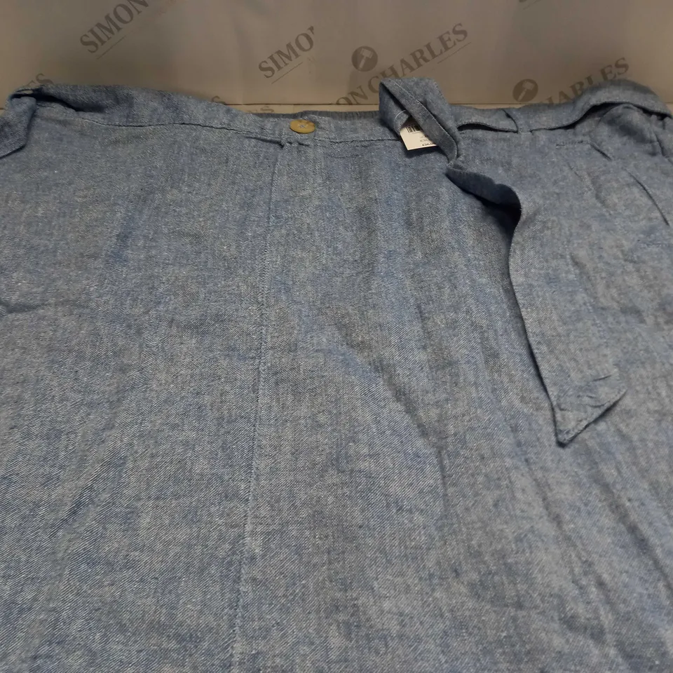 EVANS MAXI SKIRT IN LIGHT BLUE - UK 28