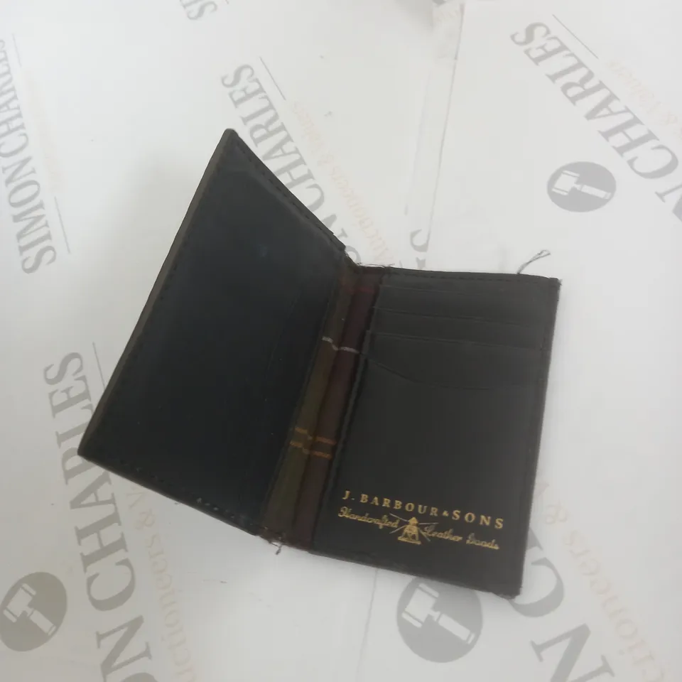 BOXED BARBOUR FAUX LEATHER WALLET