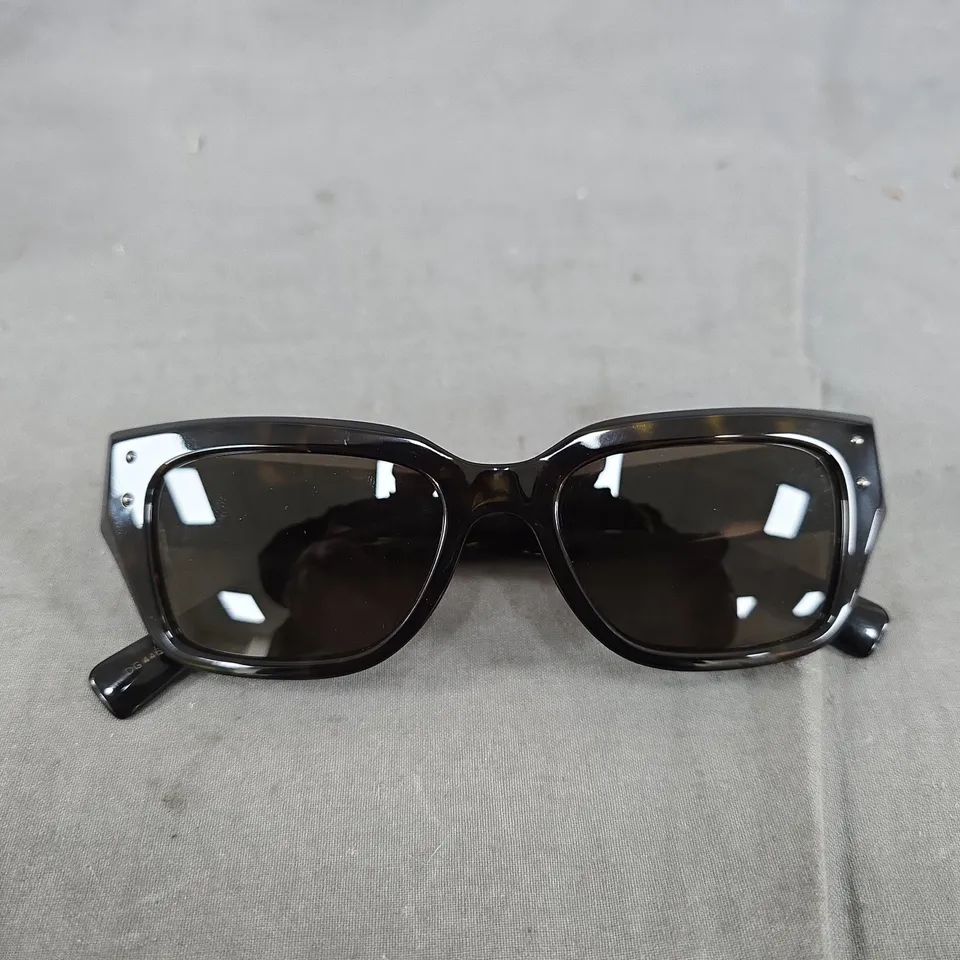 DOLCE & GABBANA CAT EYE SUNGLASSES - BOXED