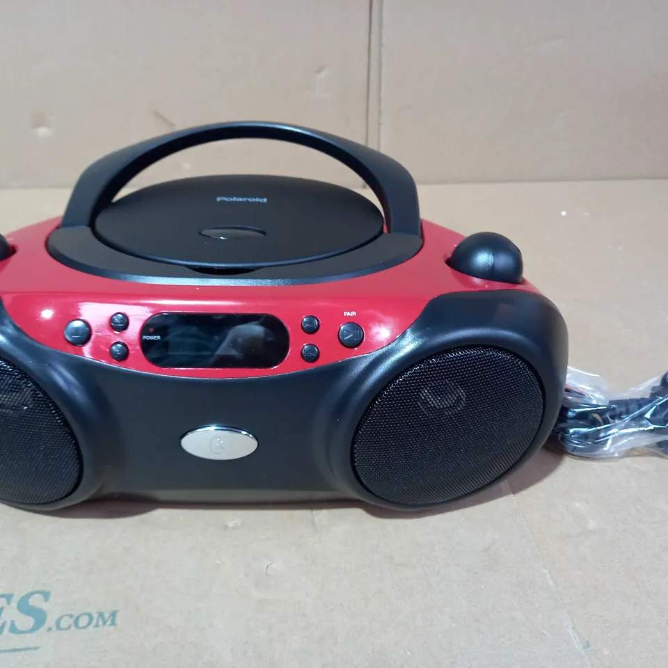 POLAROID BLUETOOTH CD BOOMBOX BLACK/RED 