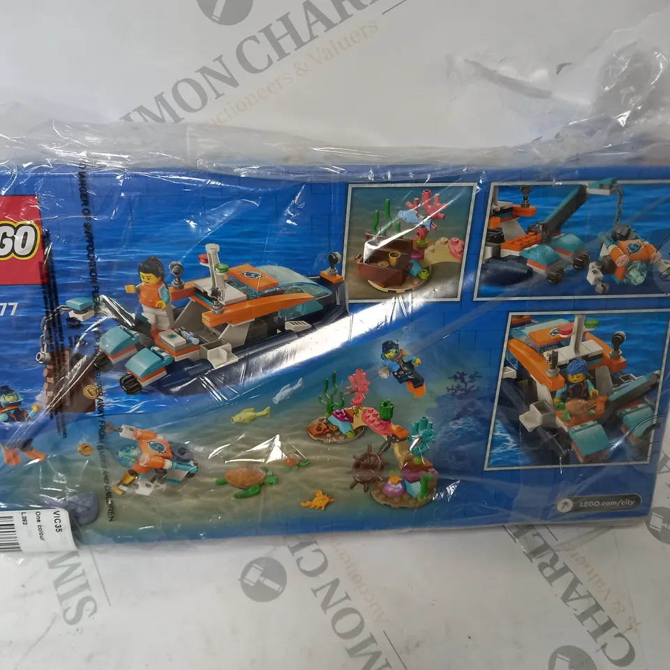 BOXED LEGO EXPLORER DIVING BOAT  RRP £24.99