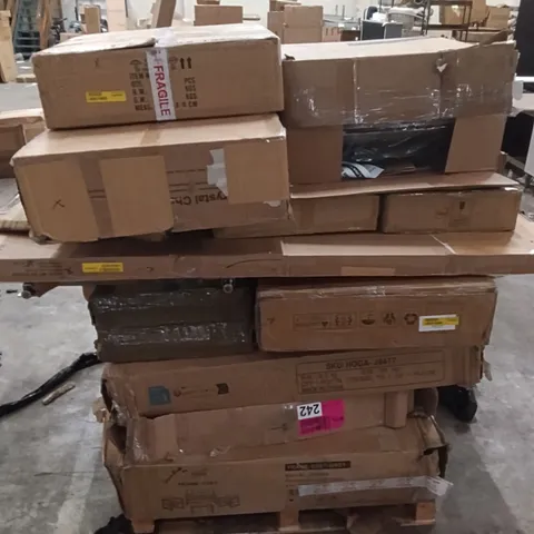 PALLET OF ASSORTED GOODS - GREY GSET, STM MOP, GARDEN CHAIR
