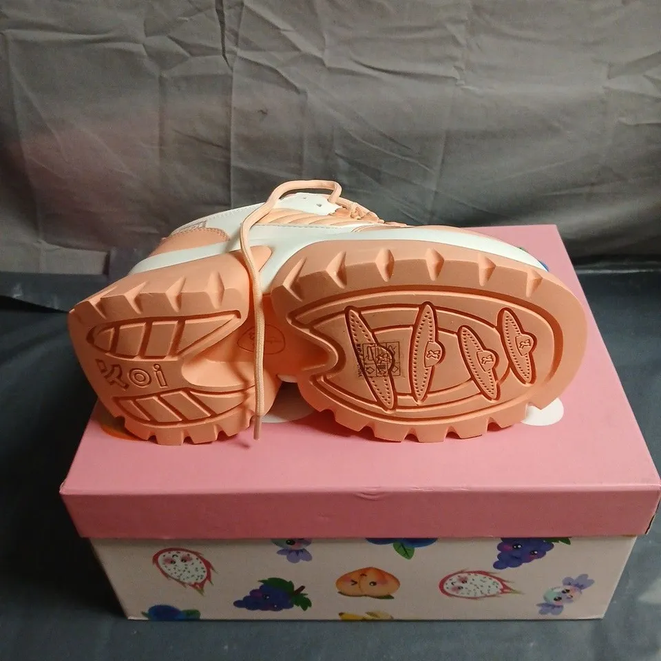 KOI FRUITTI TUTTI CHUNKY PLATFORM SNEAKERS – PEACH & ORANGE BOXED, SIZE 6