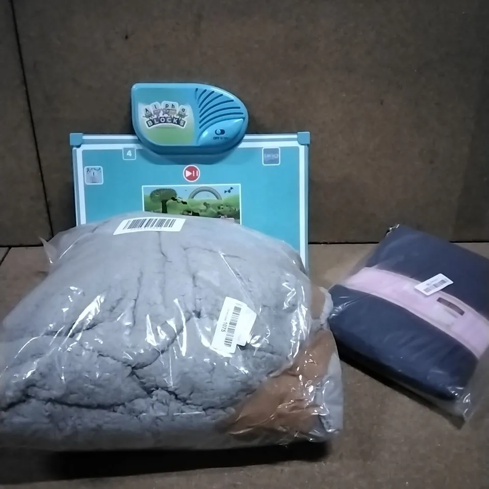 LOT OF VARIOUS ASSORTED HOUSEHOLD ITEMS TO INCLUDE: SHEETS, BLANKET HOODIE AND ALPHABLOCKS GAME