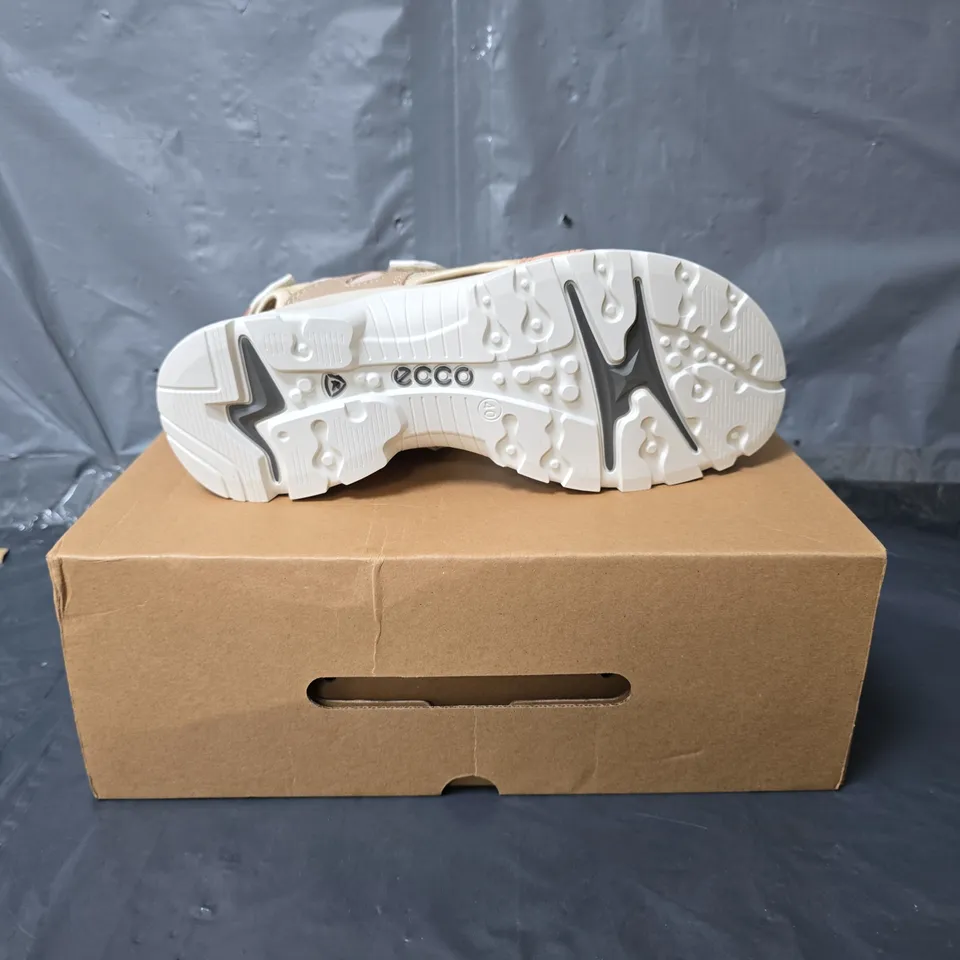 ECCO VELCRO FASTENING SANDALS - BEIGE - SIZE 6.5-7