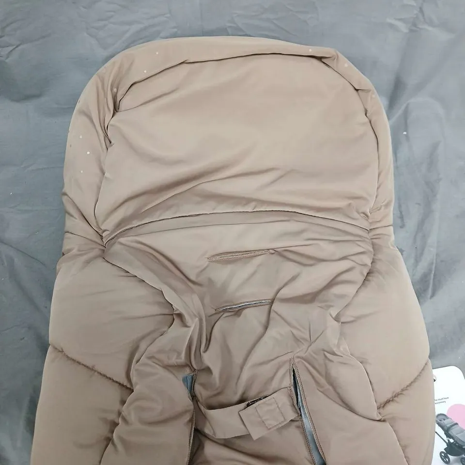 BUGABOO FOOTMUFF - BEIGE (STROLLER ACCESSORY)