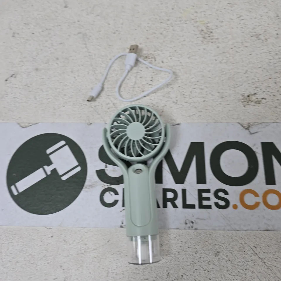 BOX OF APPROXIMATELY 15 ASSORTED ITEMS TO INCLUDE: HANDHELD RECHARGEABLE MISTING FAN