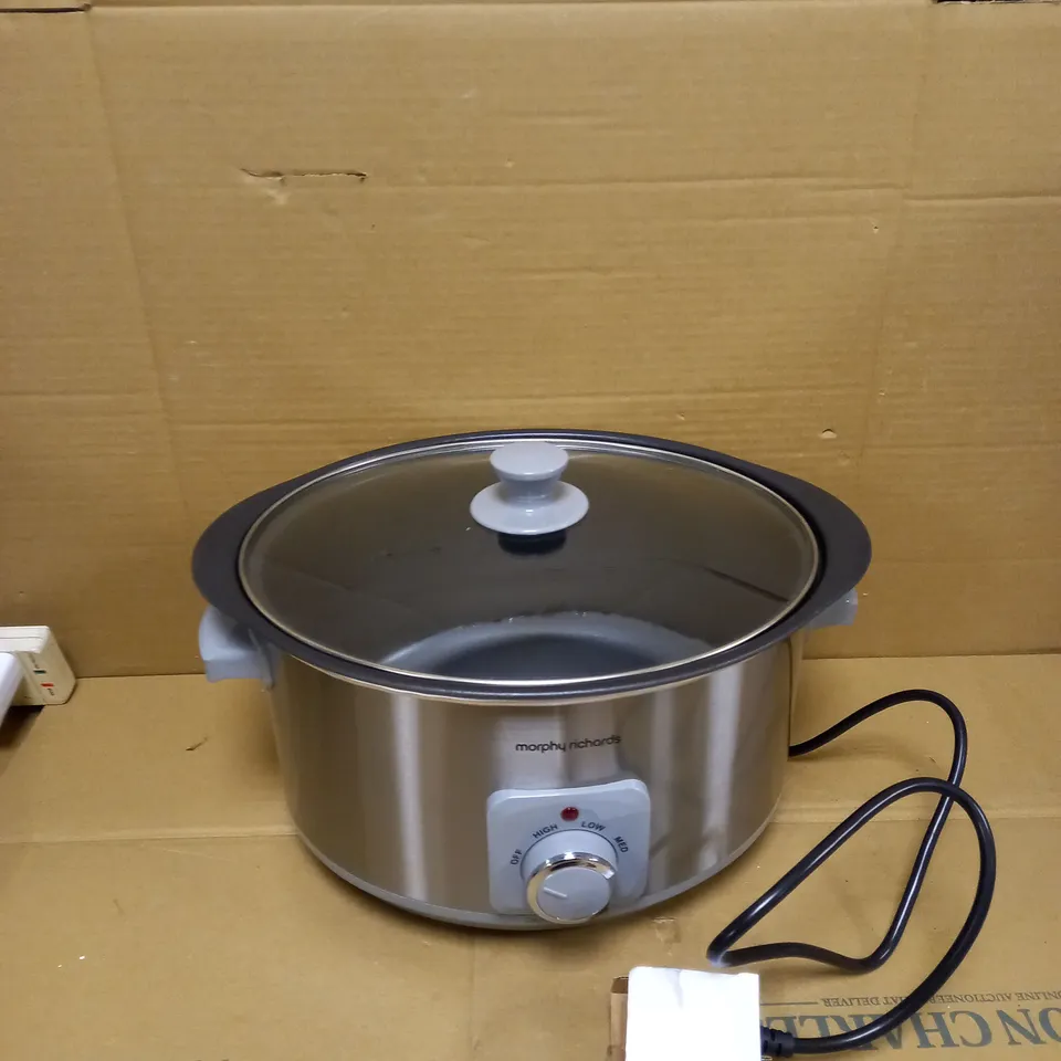 MORPHY RICHARDS 461014 SEAR & STEW ALUMINIUM SLOW COOKER