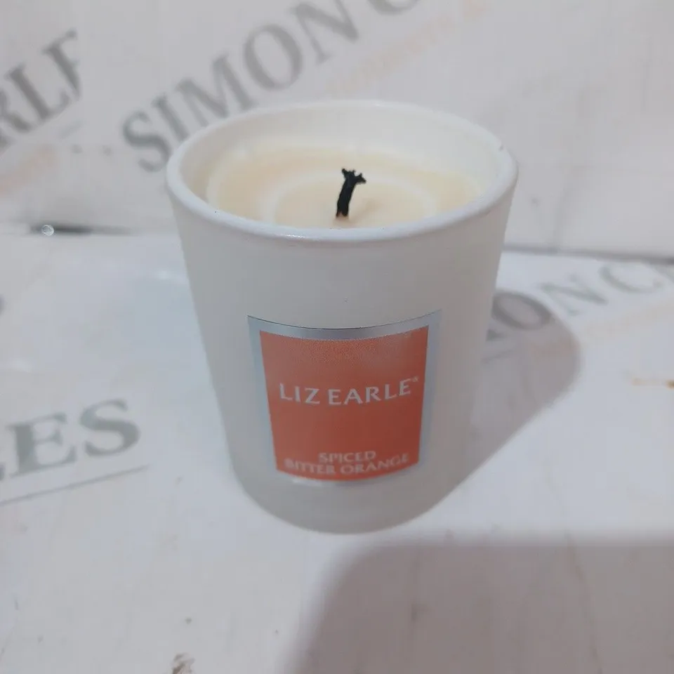LIZ EARLE BOTANICAL CANDLE