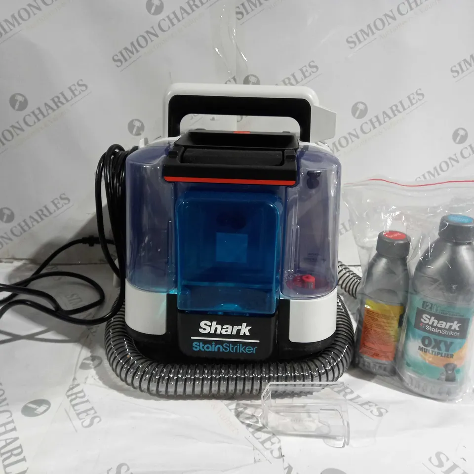 BOXED SHARK STAIN STRIKER PET SPOT CLEANER PX200UKT