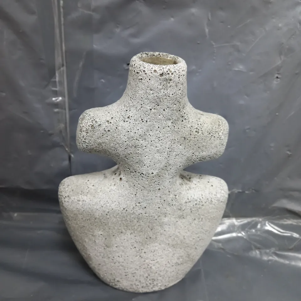 YARA CANDLE HOLDER