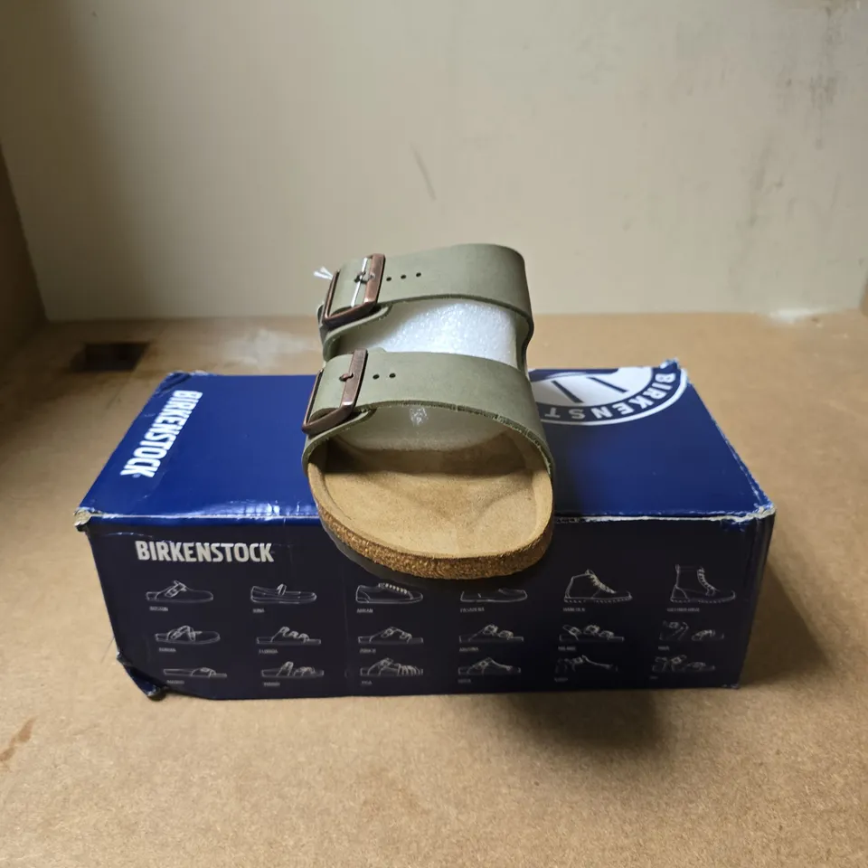 BIRKENSTOCK ARIZONA SANDALS – UK 6
