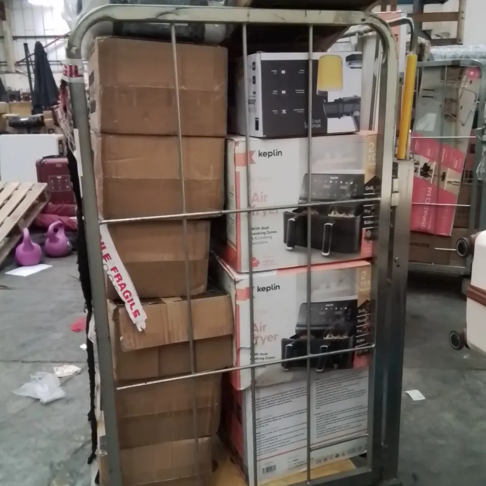 CAGE OF ASSORTED HOUSEHOLD GOODS AND PRODUCTS TO INCLUDE;SUITCASES,VACUUM CLEANERS,COLD PRESS JUICER 