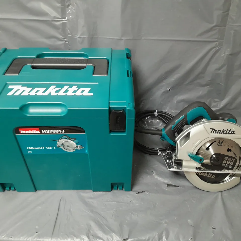 MAKITA 190MM CIRCULAR SAW, 1,200W MOTOR WITH BLADE & CARRY CASE RRP £139.99