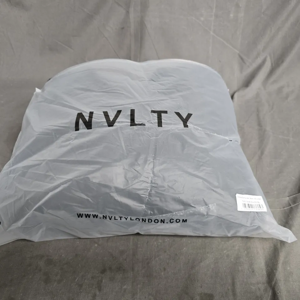 NVLTY LONDON SHERPA ZIP HOODIE – BLACK – XXL