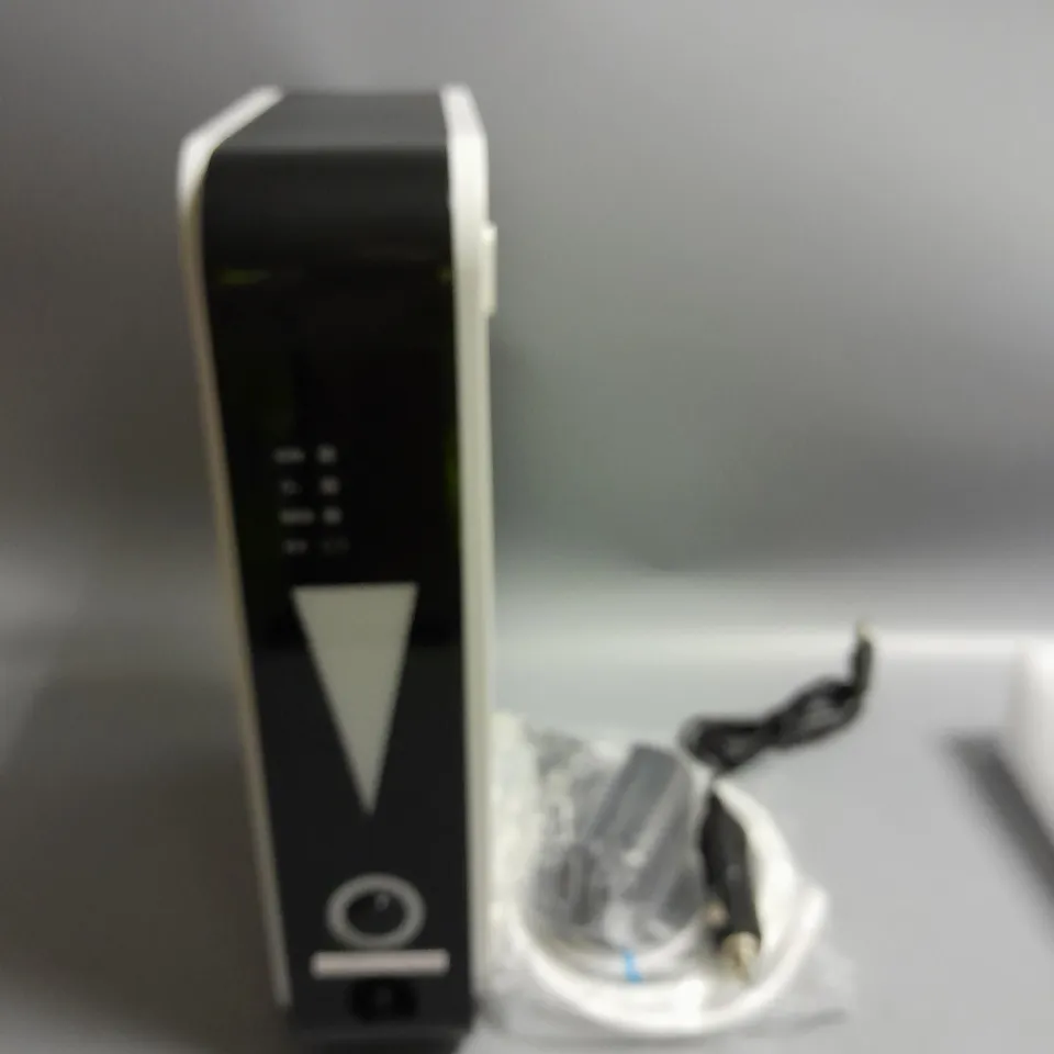 BOXED UNBRANDED OXYGEN CONCENTRATOR