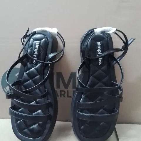 BOXED BRAND NEW APPROXIMATELY 6 SIMPLY BE PHEOBE WIDE SHOES BLACK SIZE 6