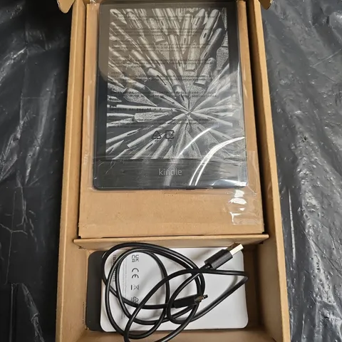 AMAZON KINDLE PAPERWHITE E-READER – BLACK, BOXED