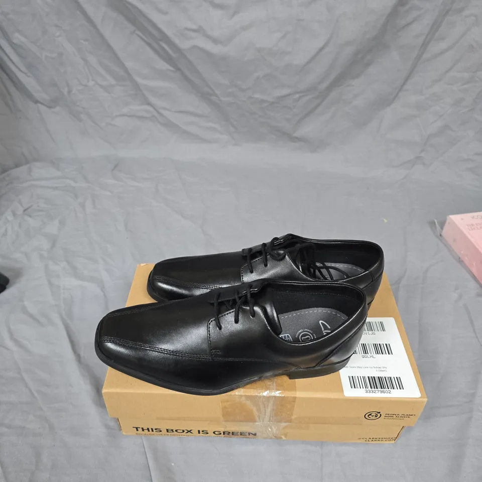 CLARKS SCALA STEP Y BLACK LEATHER SHOES – UK 5.5 (EU 39) – MEN’S DRESS SHOES