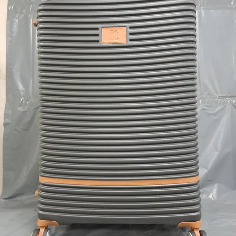 IT LUGGAGE REPLICATING LARGE CHARCOAL EXPANDABLE SUITCASE SET