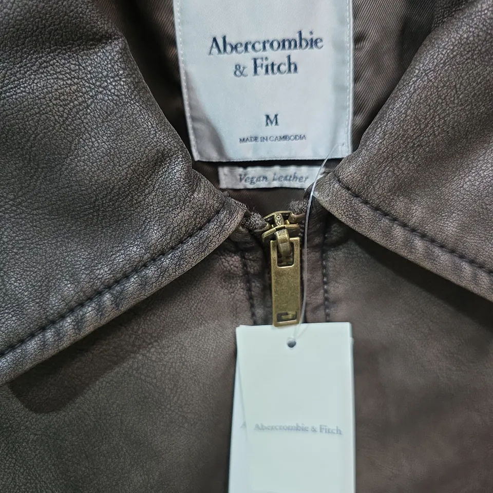 ABERCROMBIE & FITCH VEGAN LEATHER JACKET – BROWN, SIZE M 