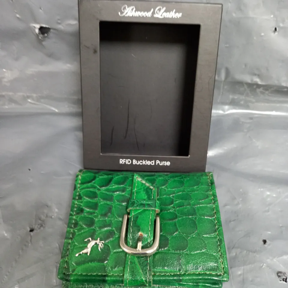 BOXED ASHWOOD LEATHER BUCKLED PURSE