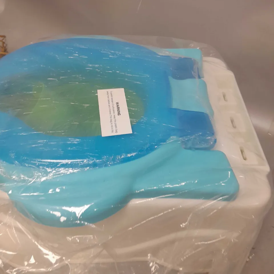 CHILDRENS POTTY IN BLUE AND WHITE