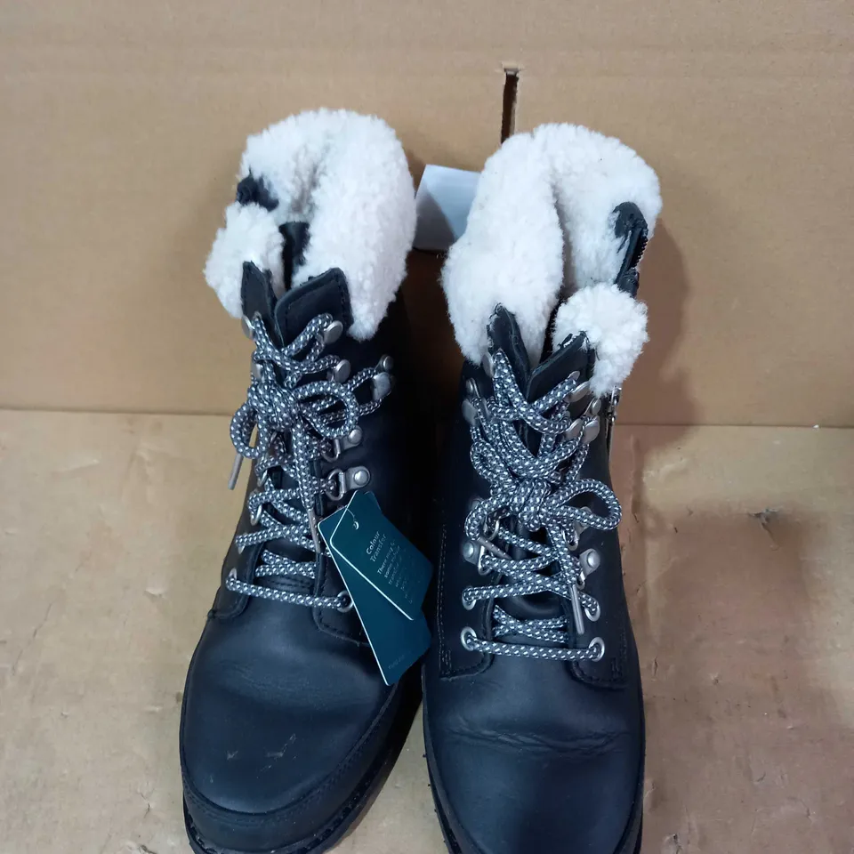 EMU WATERPROOF BOOTS - SIZE 5
