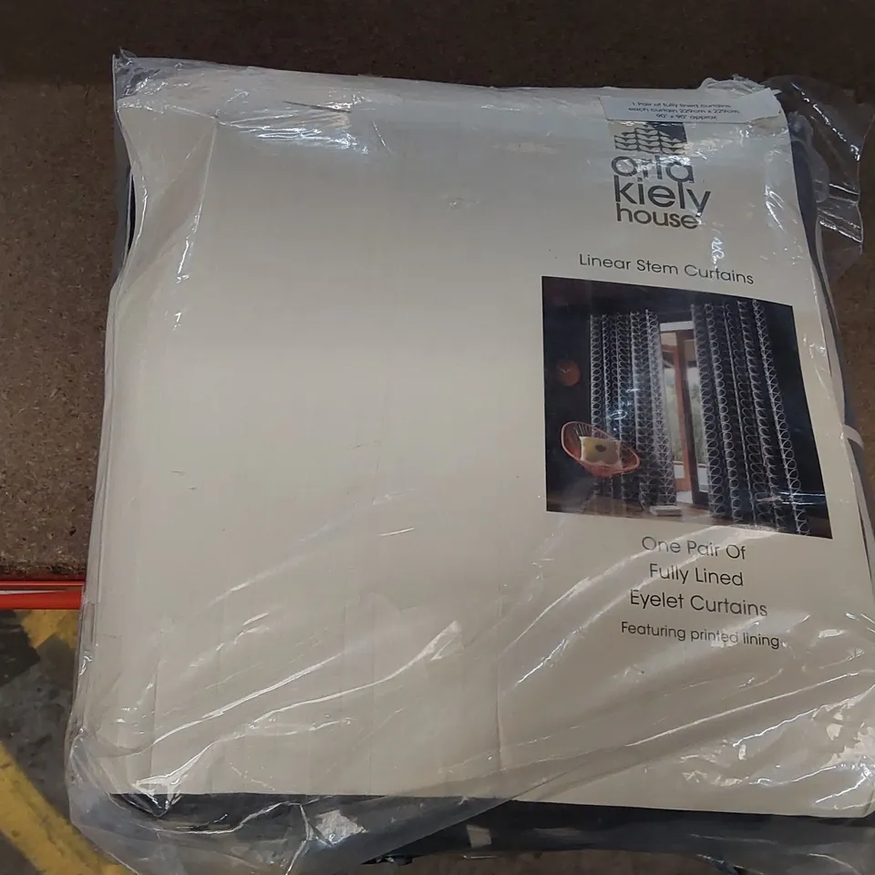 BAGGED ORLA KIELY LINEAR STEM CHARCOAL FULLY LINED EYELET CURTAINS // 229 X 229CM (1 ITEM)