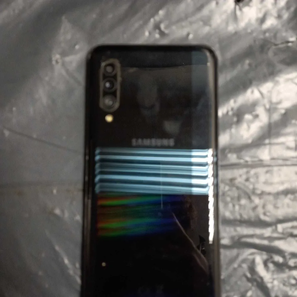 SAMSUNG GALAXY A90 5G – BLACK (CRACKED SCREEN)