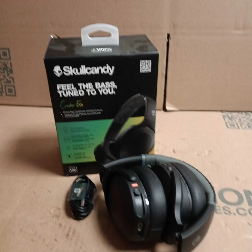 SKULLCANDY OVER-EAR HEADPHONES – BLACK