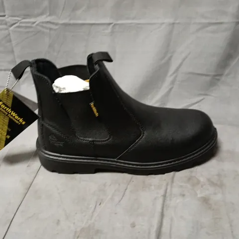 EARTHWORKS SAFETY BOOTS – BLACK LEATHER CHELSEA-STYLE SAFETY FOOTWEAR - UK 10