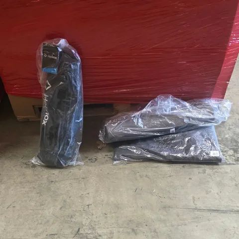 PALLET OF ASSORTED HOUSEHOLD GOODS AND PRODUCTS TO INCLUDE;CAMPING CHAIR,BACKPACK,JUMPER