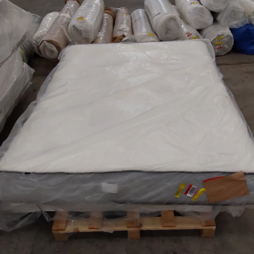 QUALITY BAGGED 5' KING 20cm MEDIUM-FIRM SPRUNG MATTRESS 