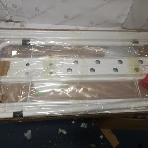 JINGYI WHITE METAL DAY BED SINGLE