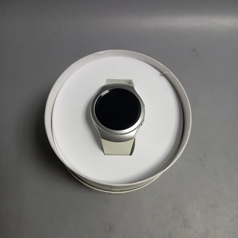 BOXED SAMSUNG GEAR S2 SMARTWATCH