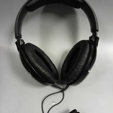 SENNHEISER HD 201 WIRED HEADPHONES