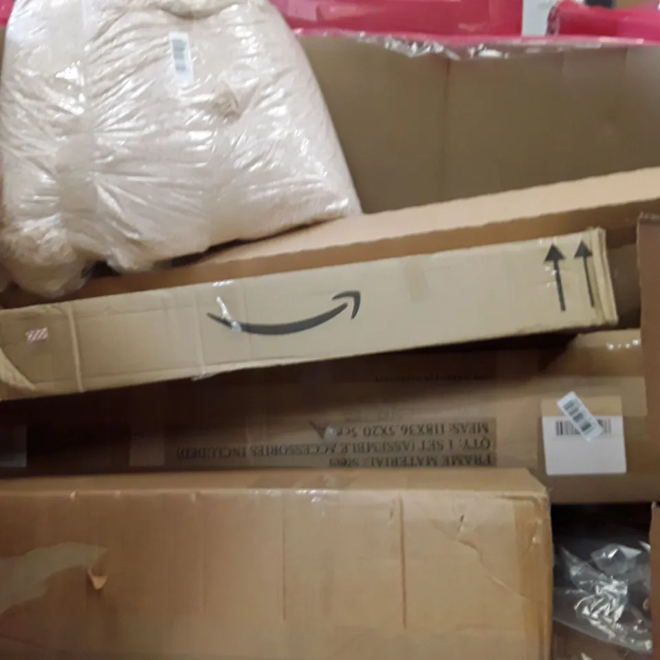 PALLET TO CONTAIN AN ASSORTMENT OF HOUSEHOLD ITEMS TO INCLUDE VASES, GARDEN FURNITURE, AND RUGS ECT