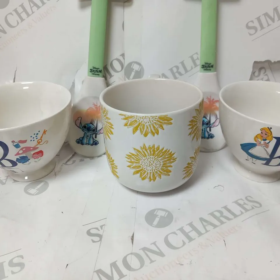 ASSORTED KITCHEN PRODUCTS TO INCLUDE; SET OF FOUR MUGS, TWO BELLE MUGS AND DISNEY STITCH SPOONS