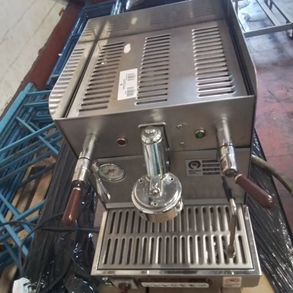 MATTHEW ALGAE ECOMP2 1474 COMMERCIAL COFFEE MACHINE