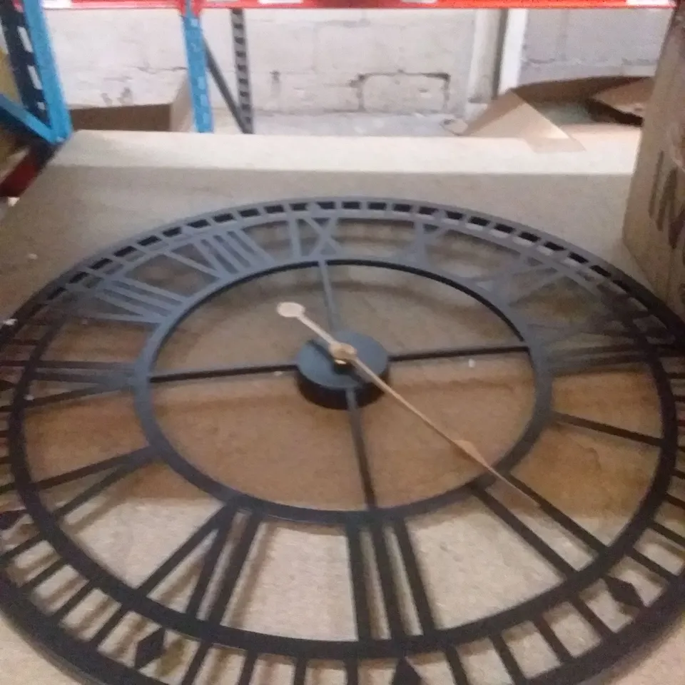 DESIGNER STYLE METAL FRAME CLOCK IN BLACK