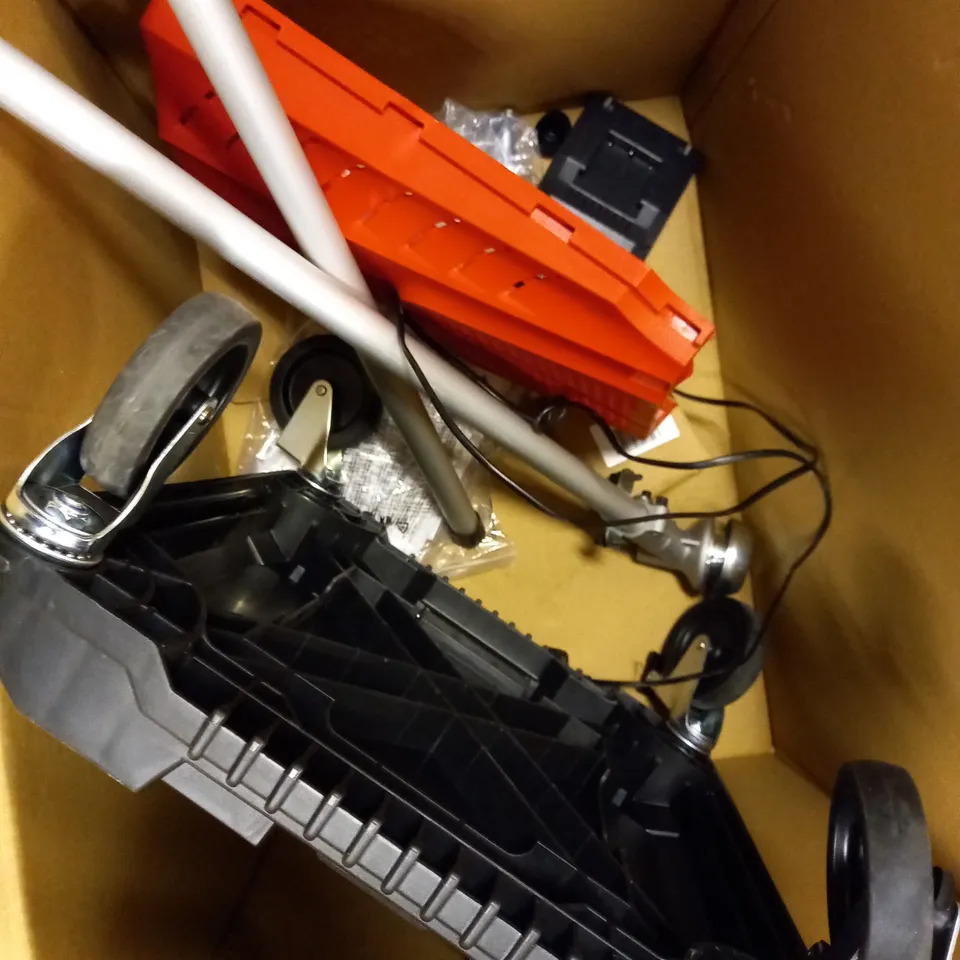 LOT OF APPROX 6 ASSORTED HOUSEHOLD ITEMS TO INCLUDE RYOBI LEAF BLOWER PART, NRS OVERBED TABLE PART, BOSCH POWER TOOL BATTERY, ETC