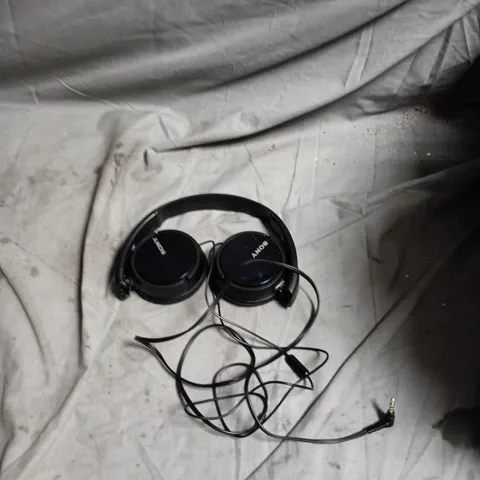 SONY OVER-EAR WIRED HEADPHONES – BLACK