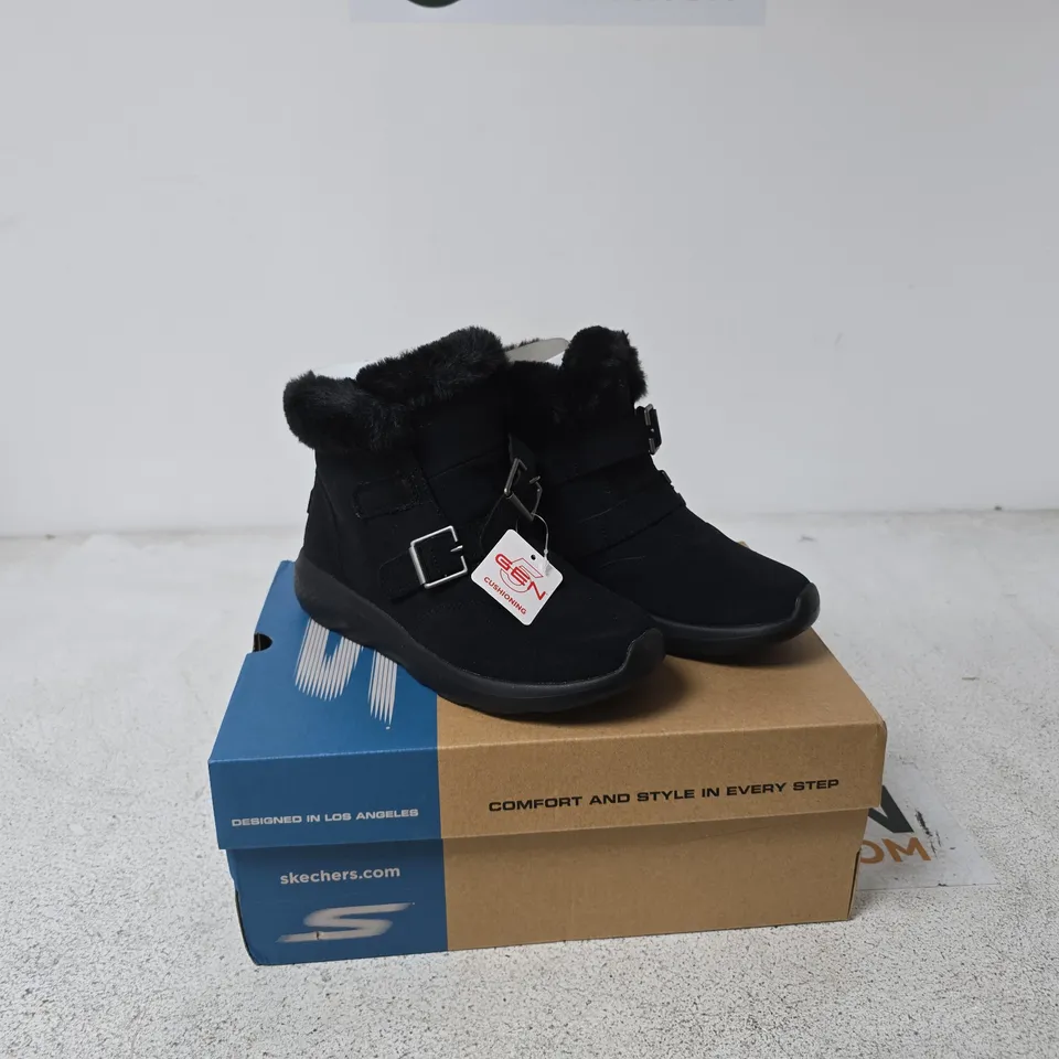 SKECHERS BLACK FUR-TRIM WINTER BOOTS – BOXED SIZE 4.5