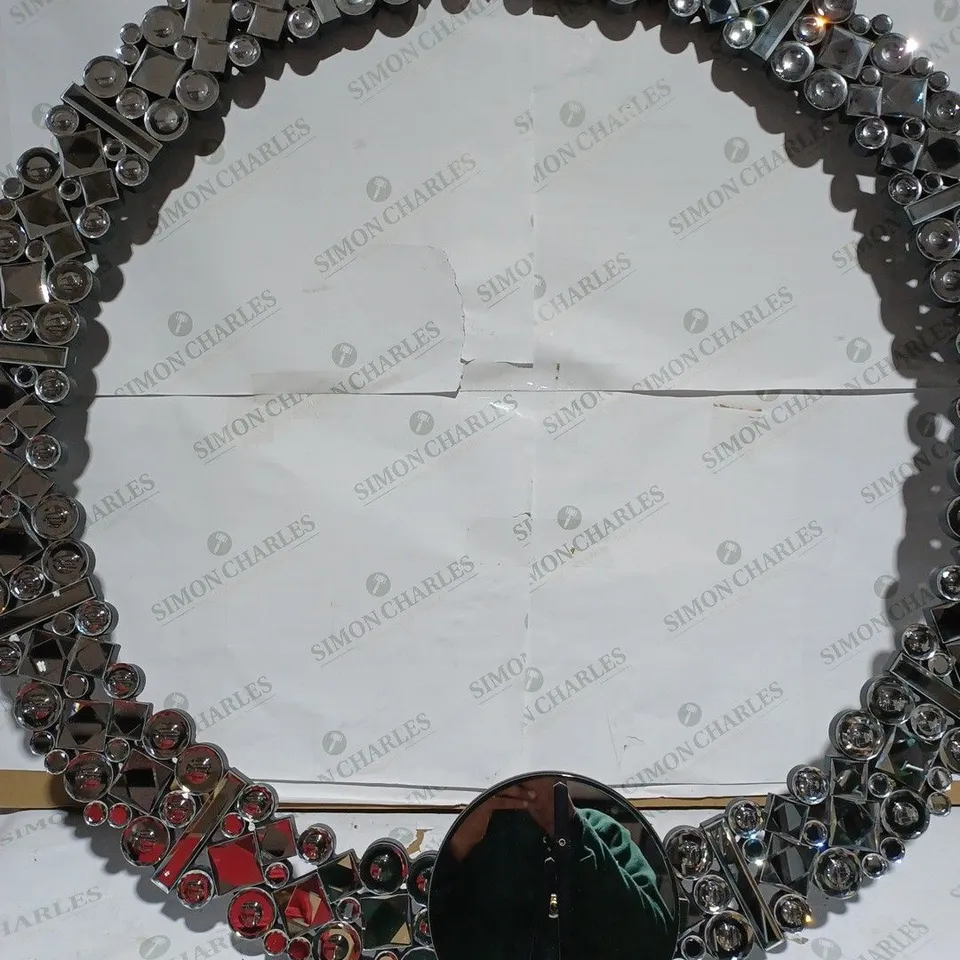 JM BY JULIEN MACDONALD CRYSTAL WALL CLOCK - COLLECTION ONLY