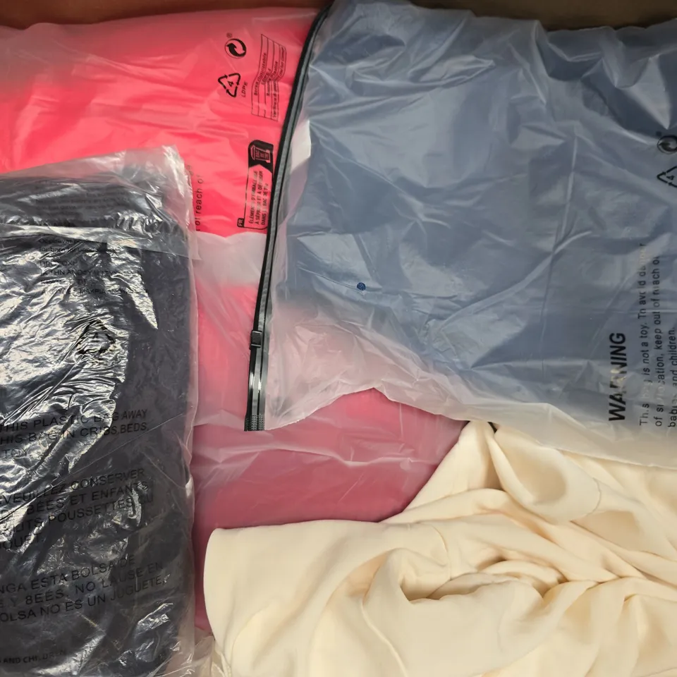 APPROXIMATELY 20 ASSORTED CLOTHING AND FASHION PRODUCTS IN VARIOUS STYLES AND SIZES - COLLECTION ONLY