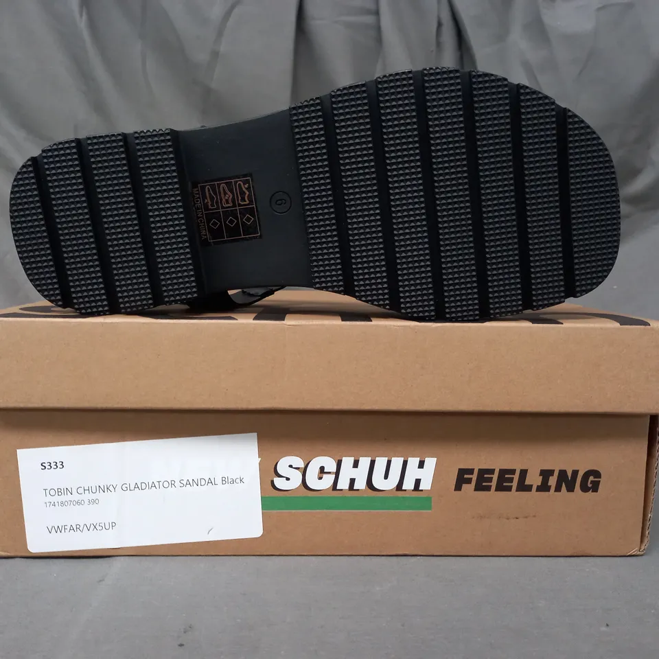 BOXED PAIR OF SCHUH TOBIN CHUNKY GLADIATOR SANDALS IN BLACK SIZE 6