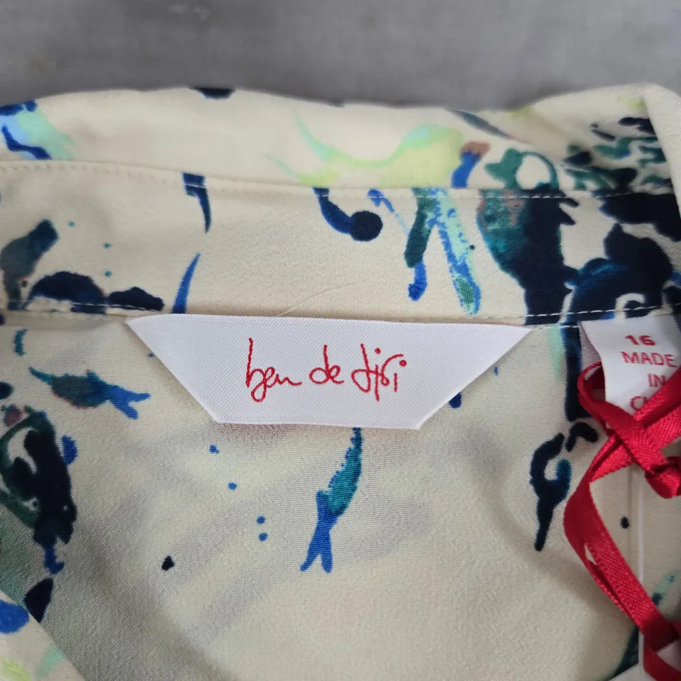 BEN DI LISI UK 16 WOMEN'S ABSTRACT-PRINT BLOUSE – CREAM BASE WITH BLUE/GREEN ACCENTS